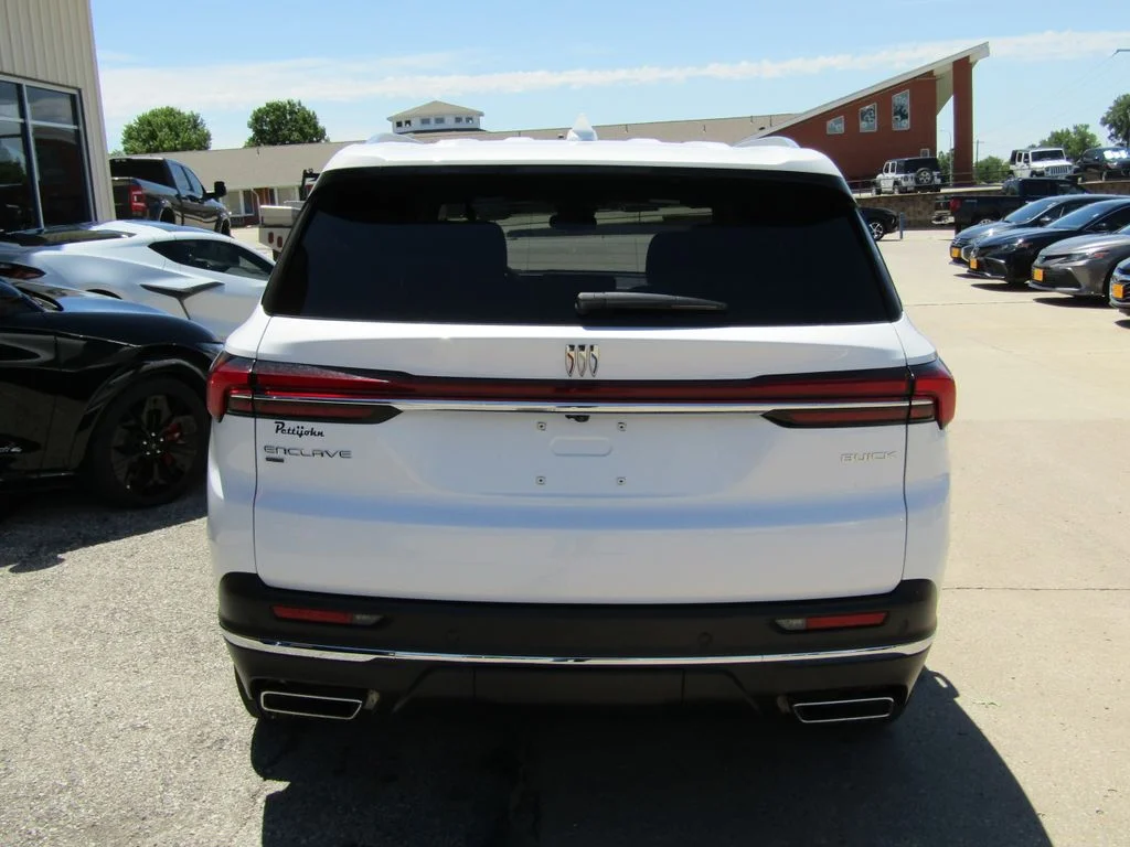 Used 2025 White Buick Preferred image 4