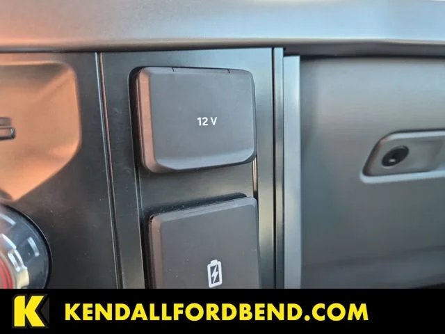Certified Used 2025 Oxford White Ford XLT image 23