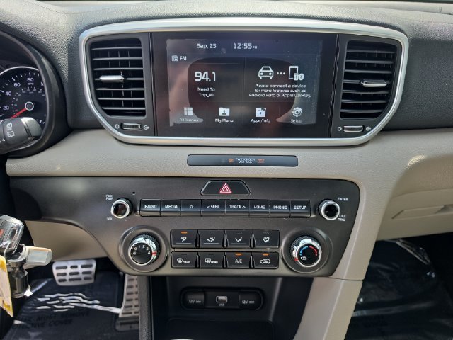 2020 Kia Sportage S - Photo 19