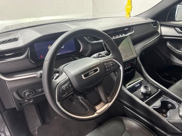 Used 2024 Gray Jeep Altitude X image 13