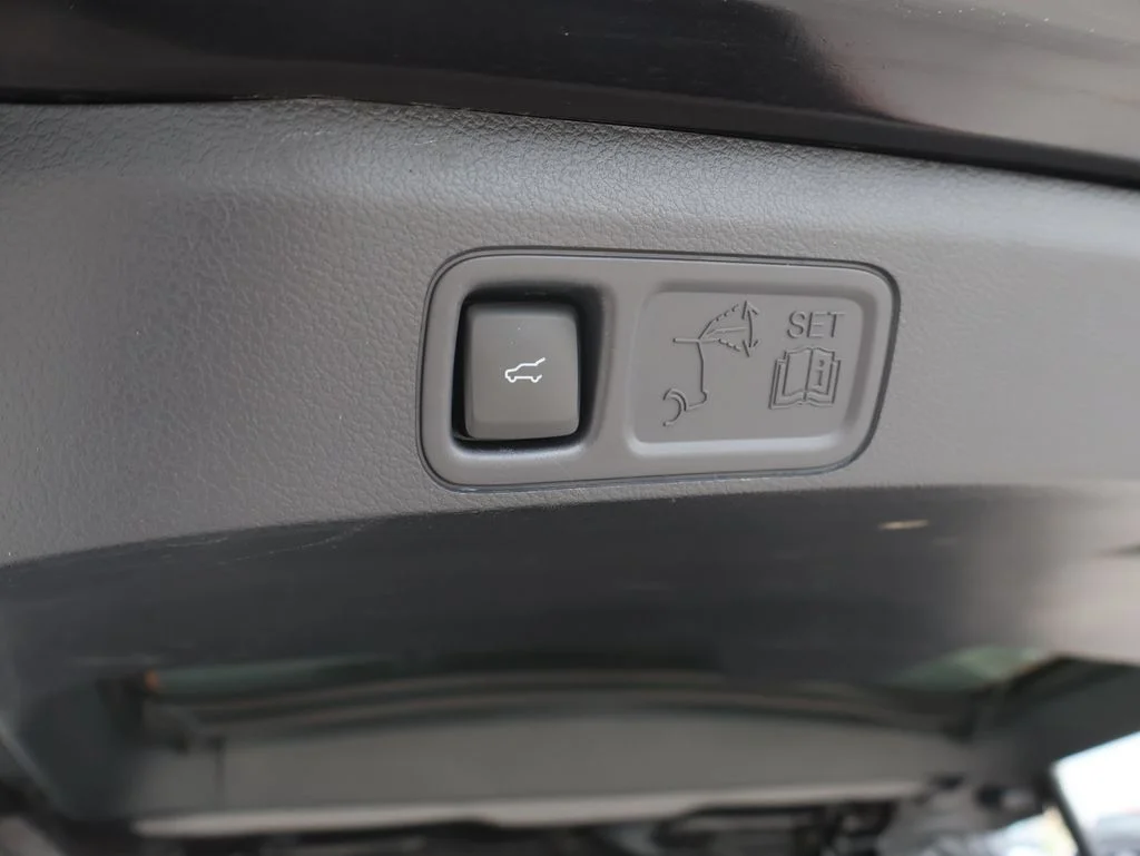 2024 Ford Expedition Limited - Photo 10
