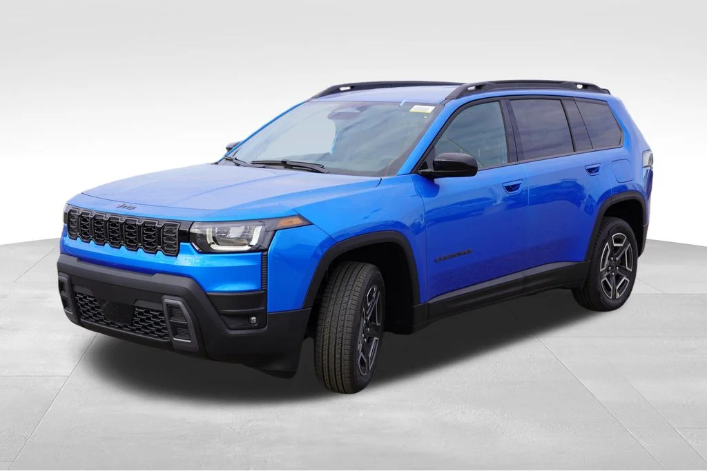 New 2026 Hydro Blue Pearlcoat Jeep Laredo image 7