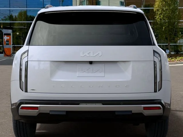 New 2027 White Kia SX image 13