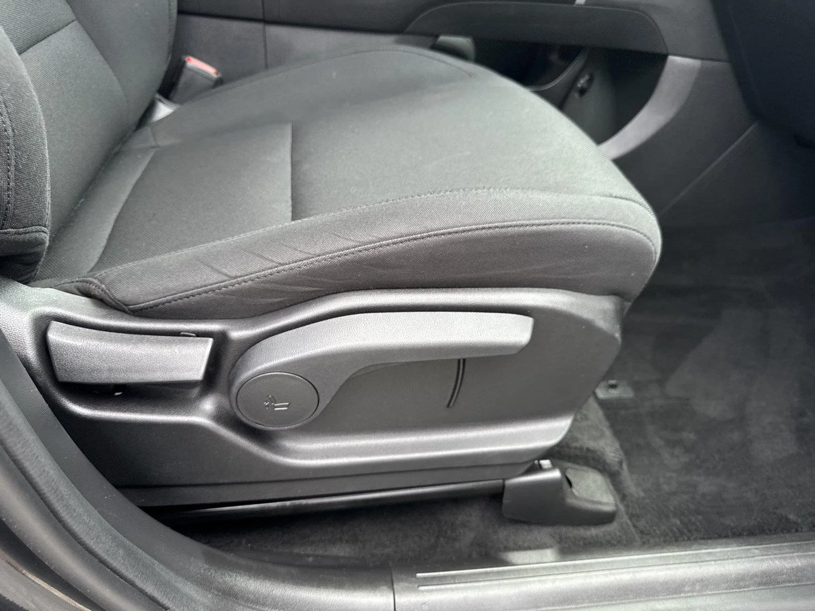Used 2026 Phantom Black Hyundai SE image 39