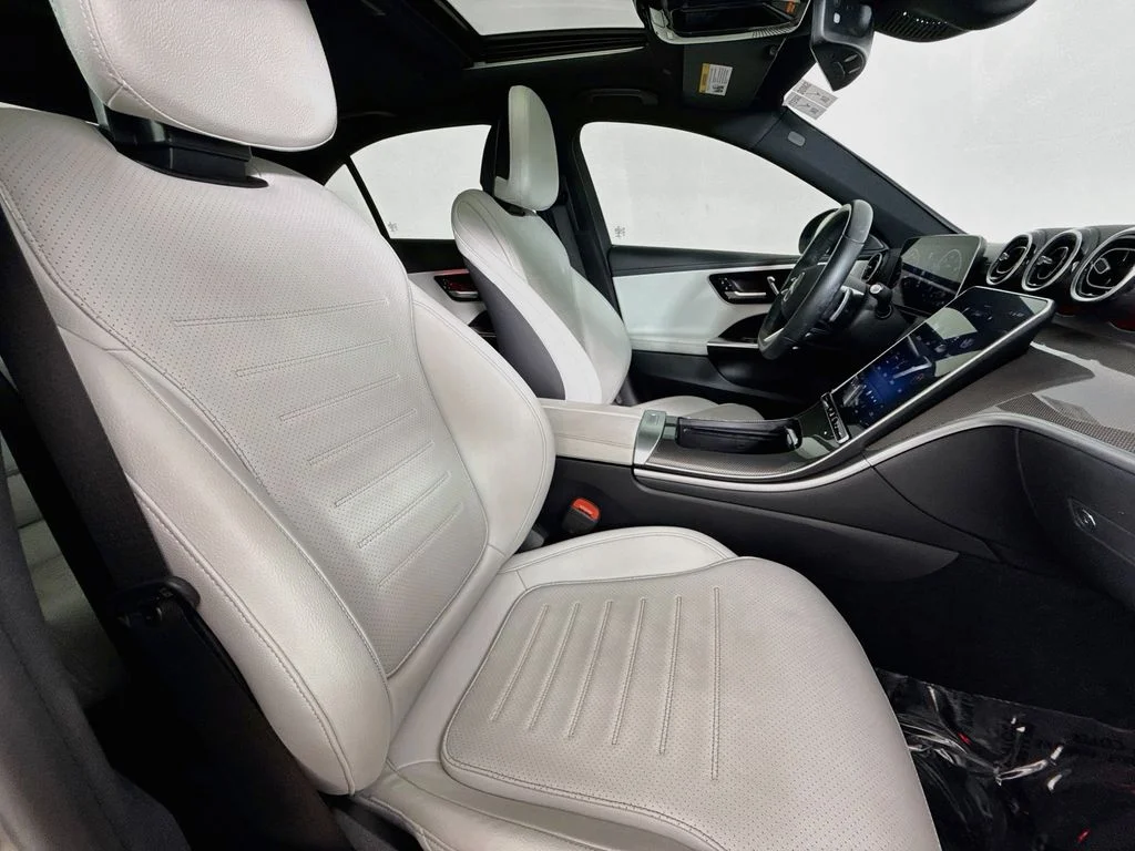 Used 2022 Silver Mercedes-Benz C 300 image 28
