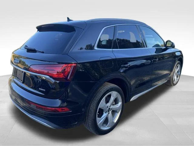 Used 2021 Black Audi 45 Prestige image 13