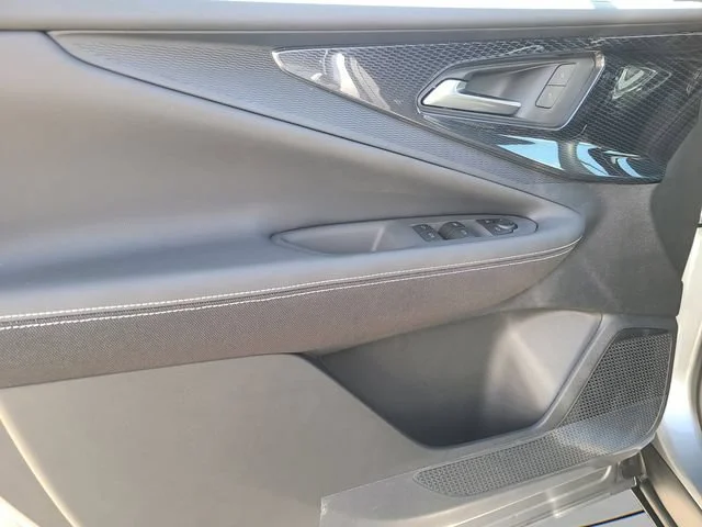 New 2025 Sterling Gray Metallic Chevrolet LT image 19