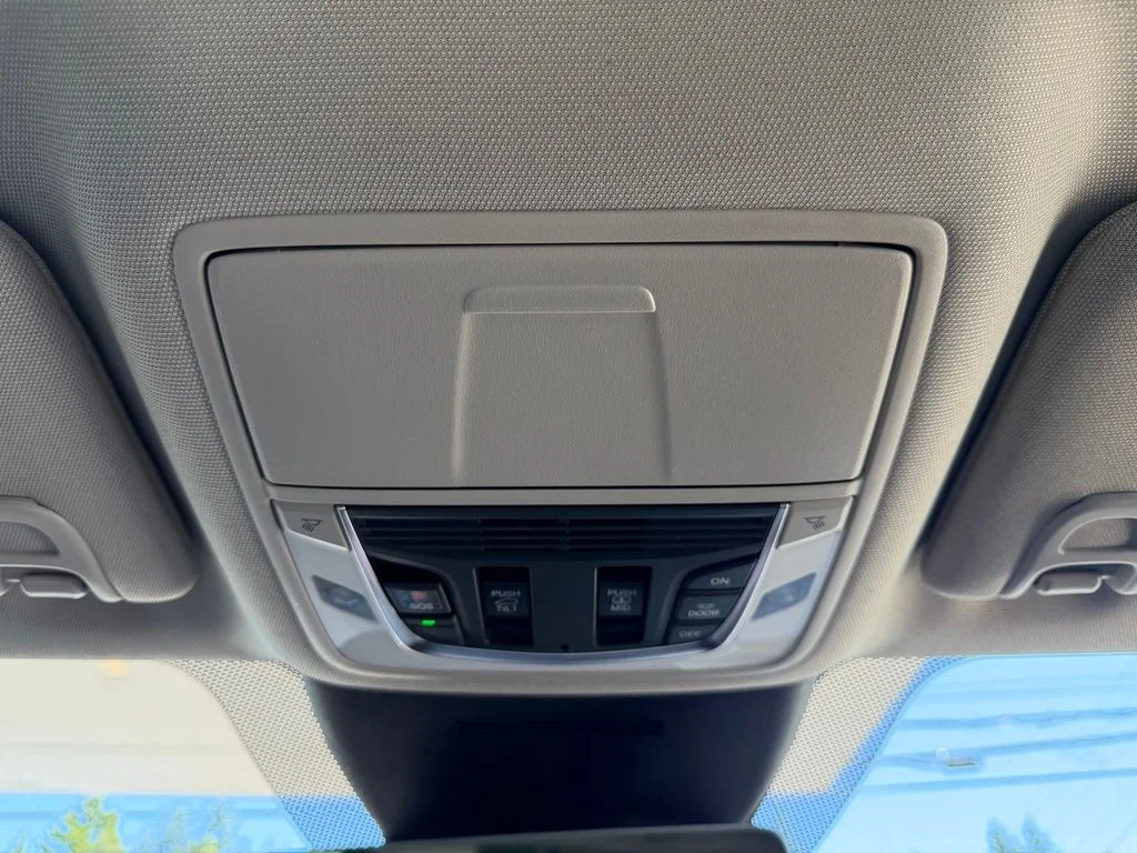 New 2026 Liquid Carbon Metallic Acura Base image 28