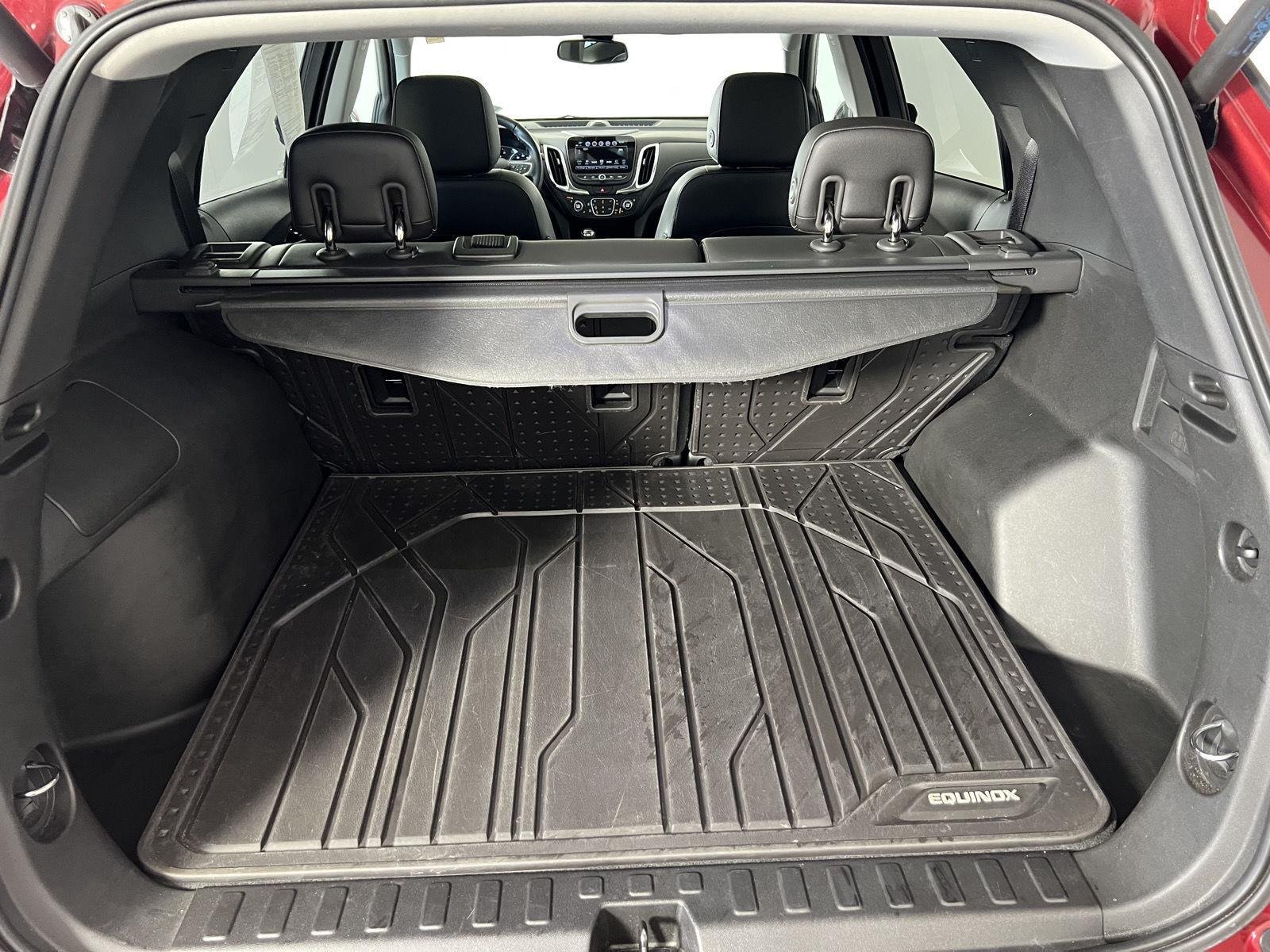 Used 2018 Cajun Red Tintcoat Chevrolet Premier image 22