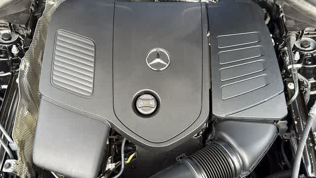 Certified Used 2026 Black Mercedes-Benz GLC 300 image 14