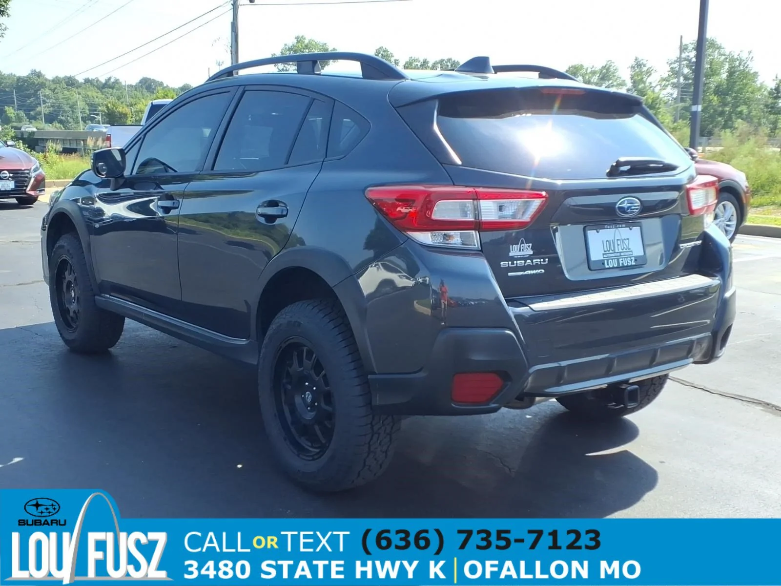 Used 2019 Dark Gray Metallic Subaru Premium image 5