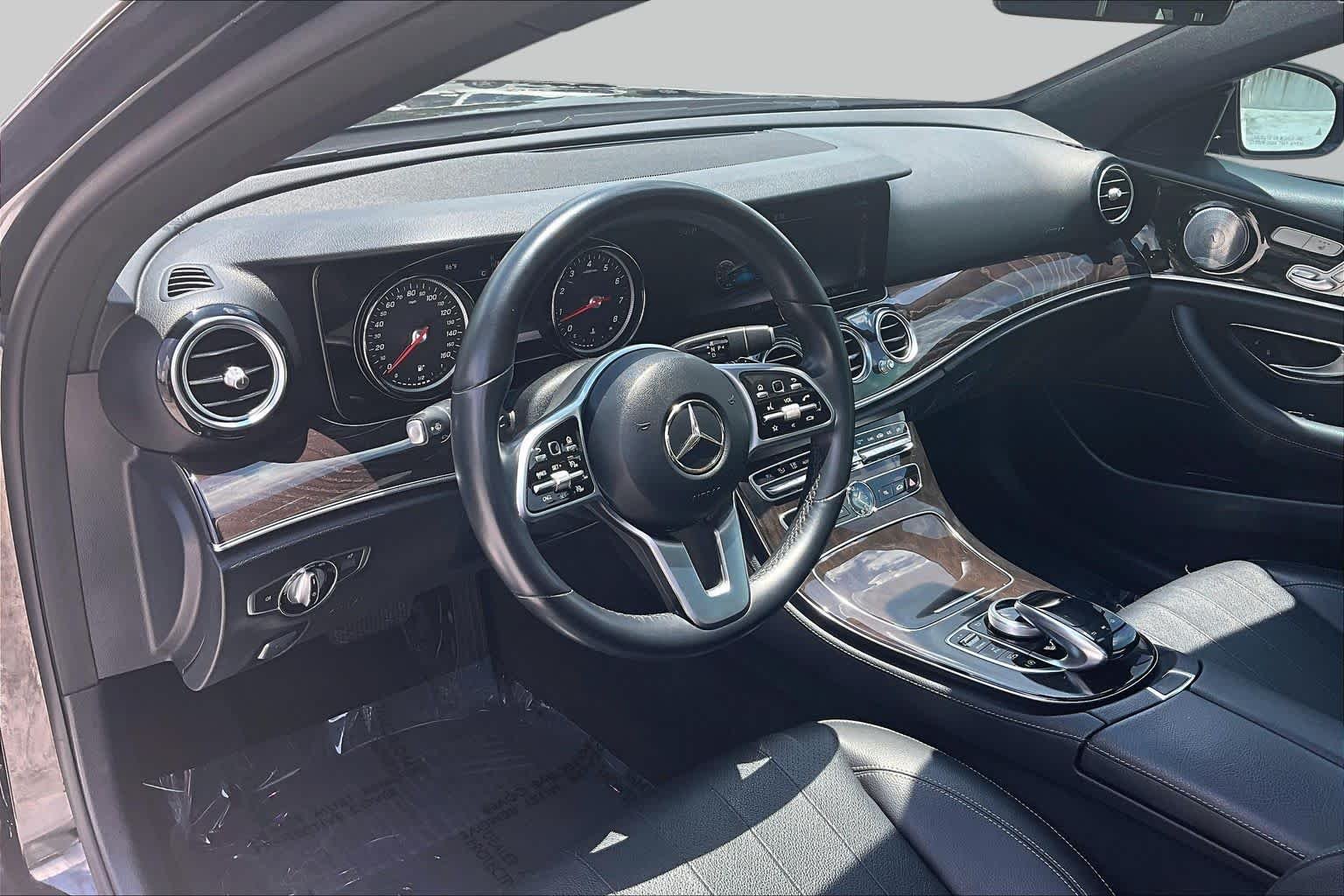Used 2019 Obsidian Black Metallic Mercedes-Benz E 450 image 18