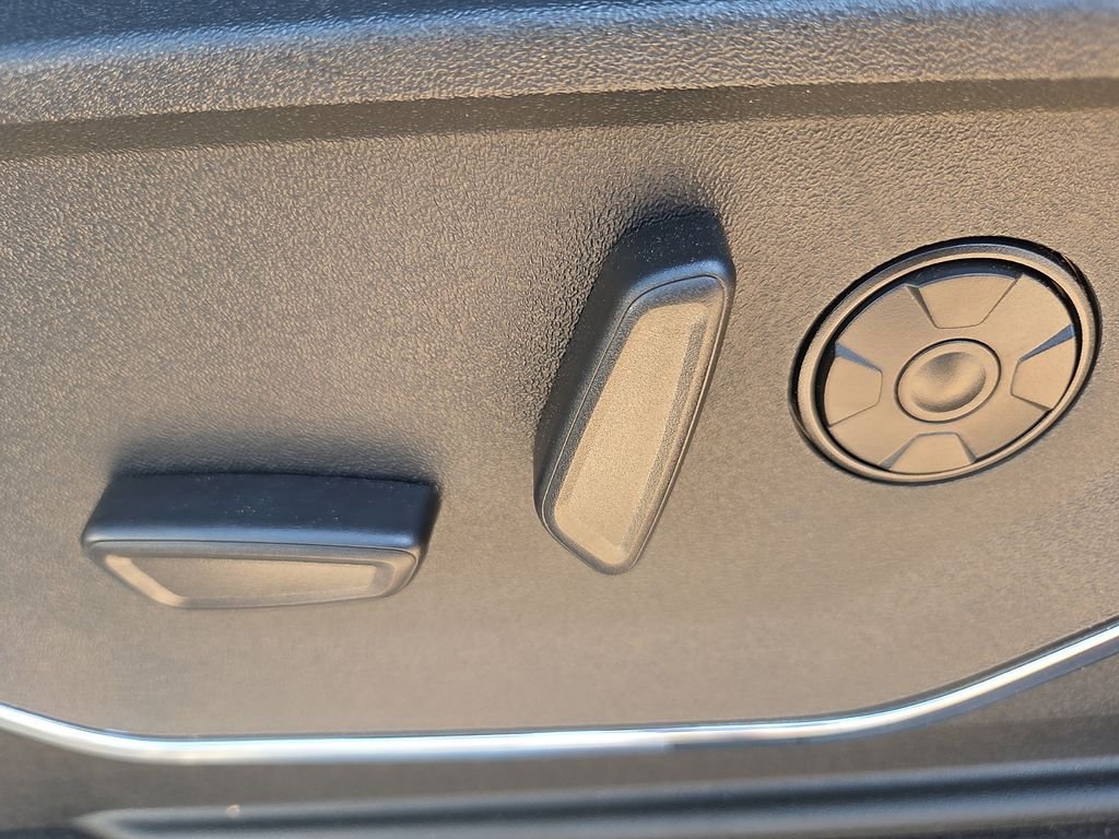 New 2026 Gray Ford Platinum image 20