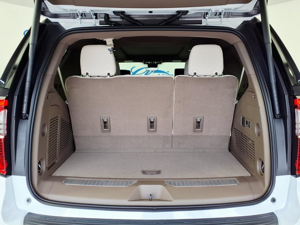 New 2026 Glacier White Tricoat GMC Denali image 8