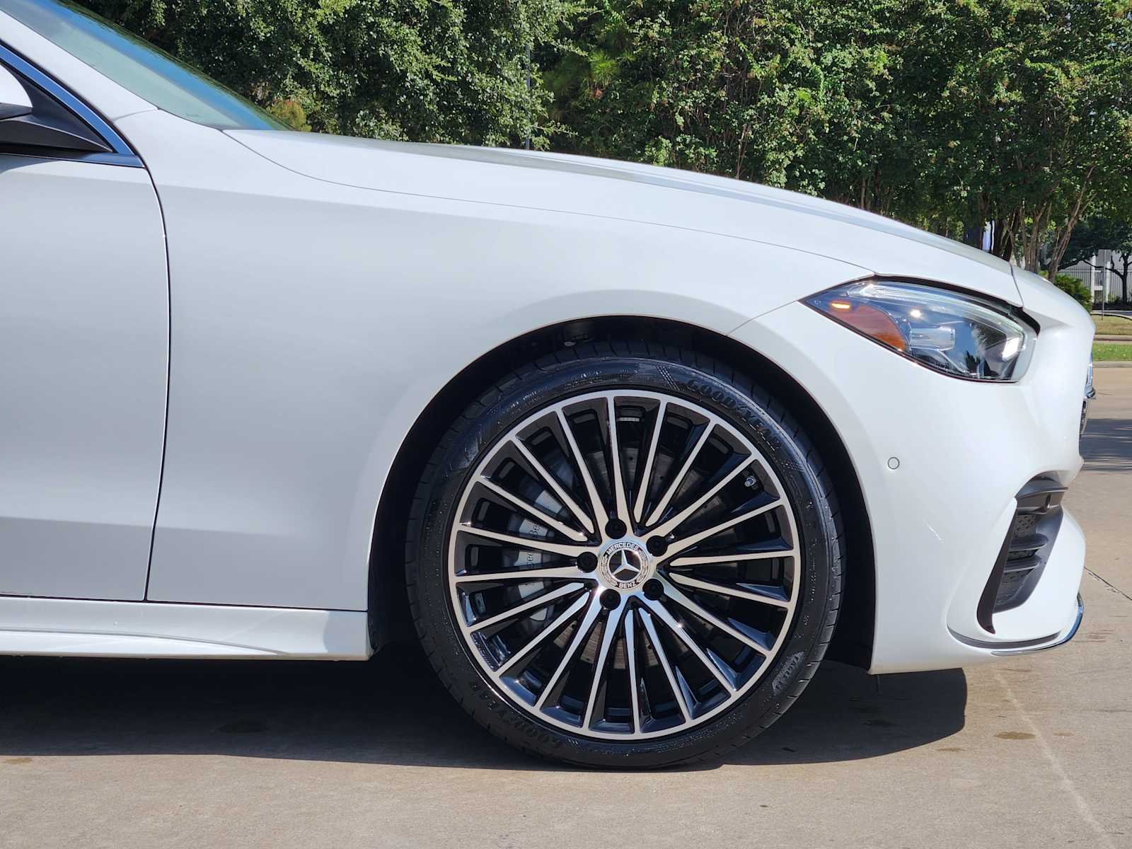 Certified Used 2026 MANUFAKTUR Moonlight White Metallic Mercedes-Benz C 300 image 9