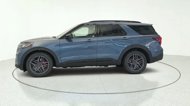 2026 Ford Explorer ST - Photo 30