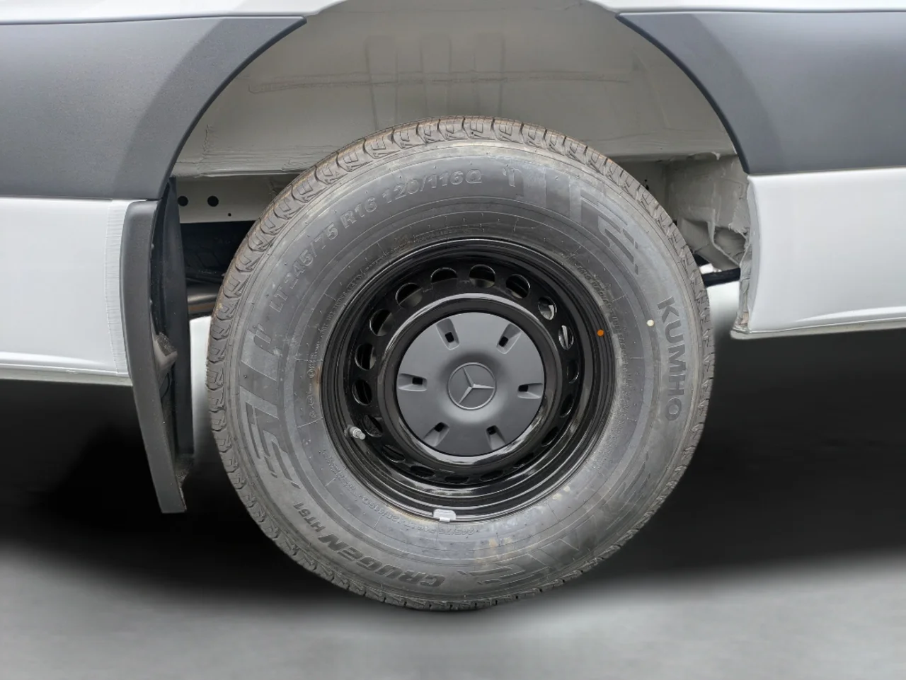 New 2026  Mercedes-Benz Cargo 144 WB image 8