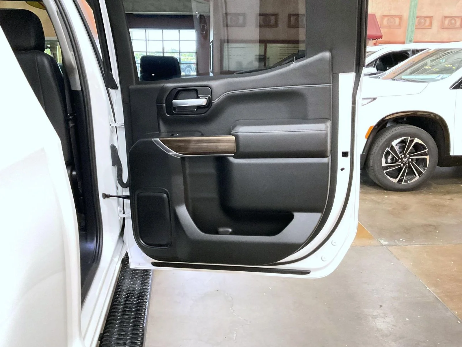 Certified Used 2021 White Chevrolet LT Trail Boss image 17