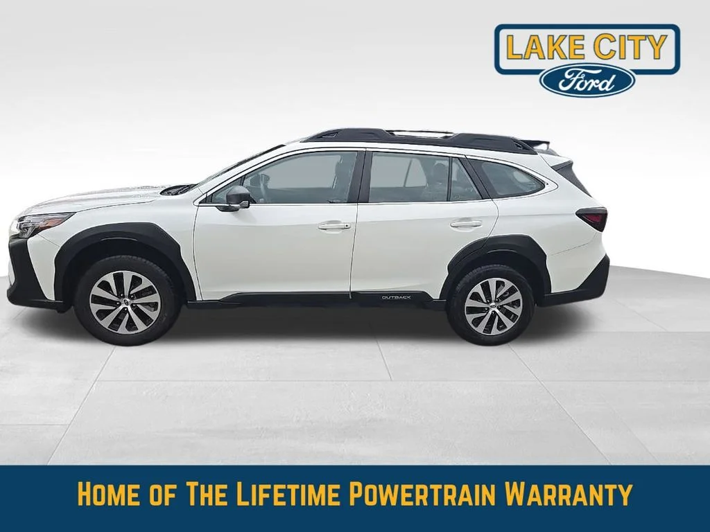 Used 2024 Subaru Outback Base with VIN 4S4BTAAC0R3273817 for sale in Lake City, Minnesota
