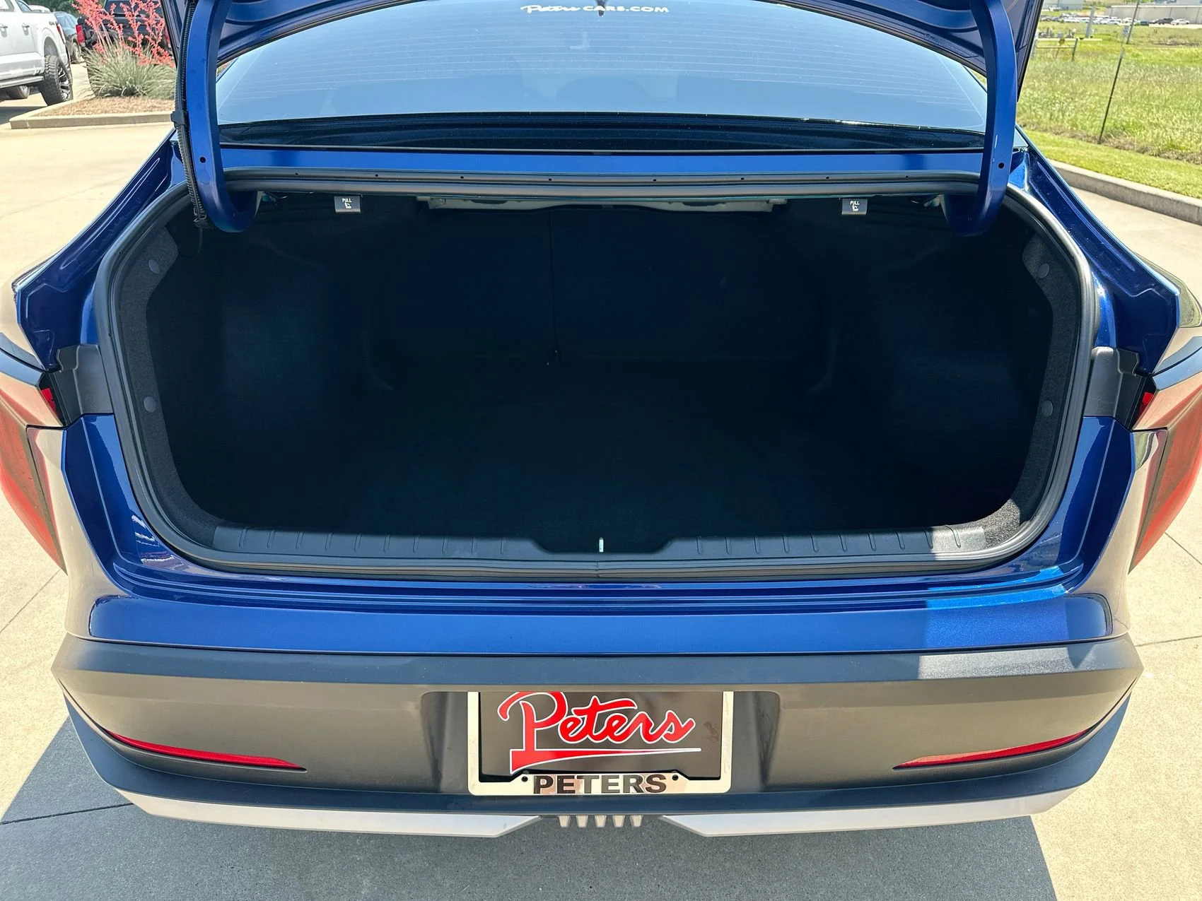 Used 2025 Deep Sea Blue Kia LXS image 22