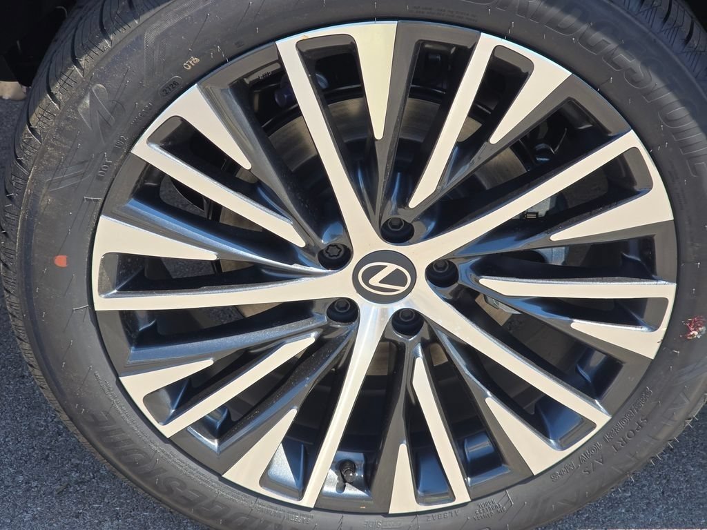 New 2026 Cloudburst Gray Lexus PREMIUM PLUS image 16