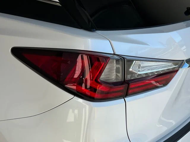 Used 2022 Eminent White Pearl Lexus 350L image 16
