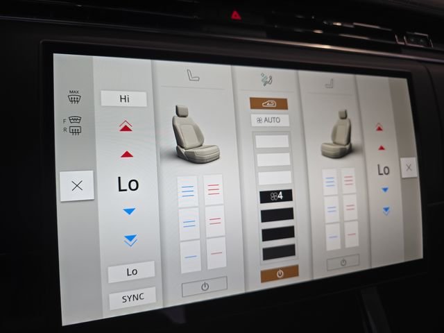New 2026 Borasco Grey Land Rover SE image 17