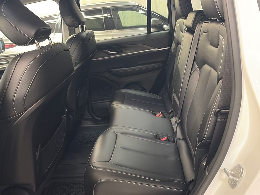 Certified Used 2023 White/off-white Jeep Limited image 21