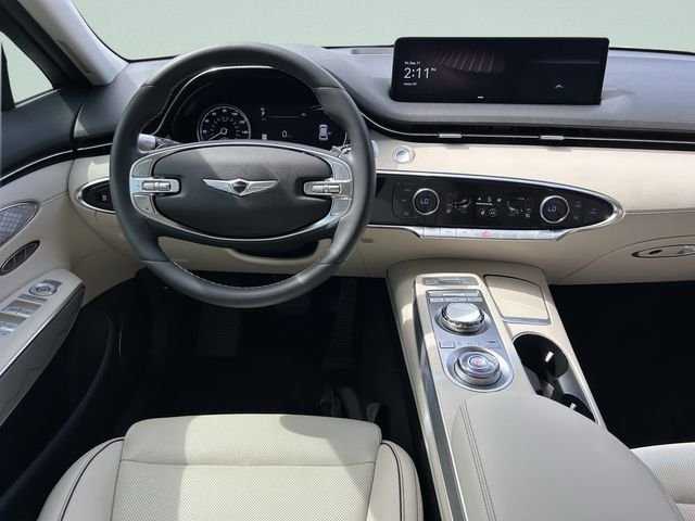 Used 2024 White Genesis 2.5T image 19