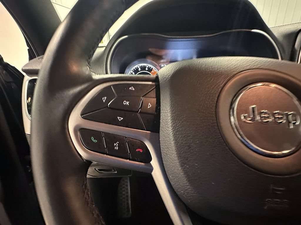 Used 2019  Jeep High Altitude image 37