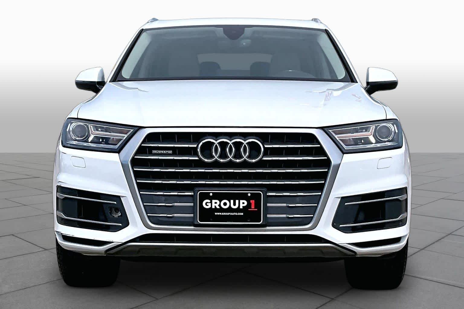 Used 2018 Carrara White Audi Premium image 4