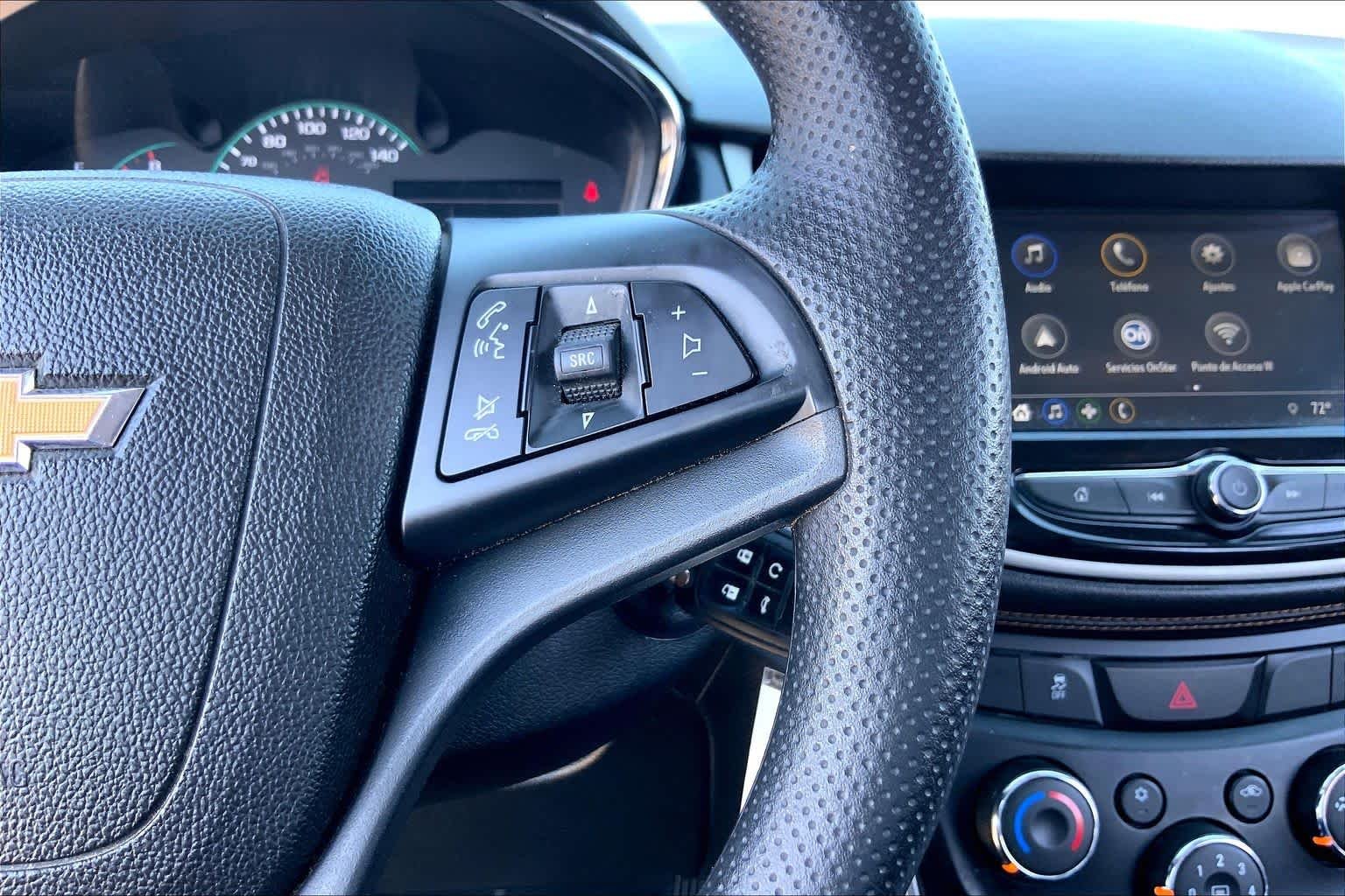 Used 2018 Sandy Ridge Metallic Chevrolet LT image 24