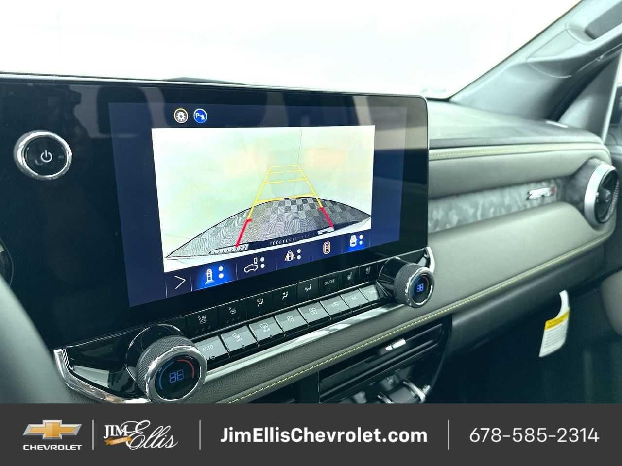 2026 Chevrolet Colorado ZR2 - Photo 15