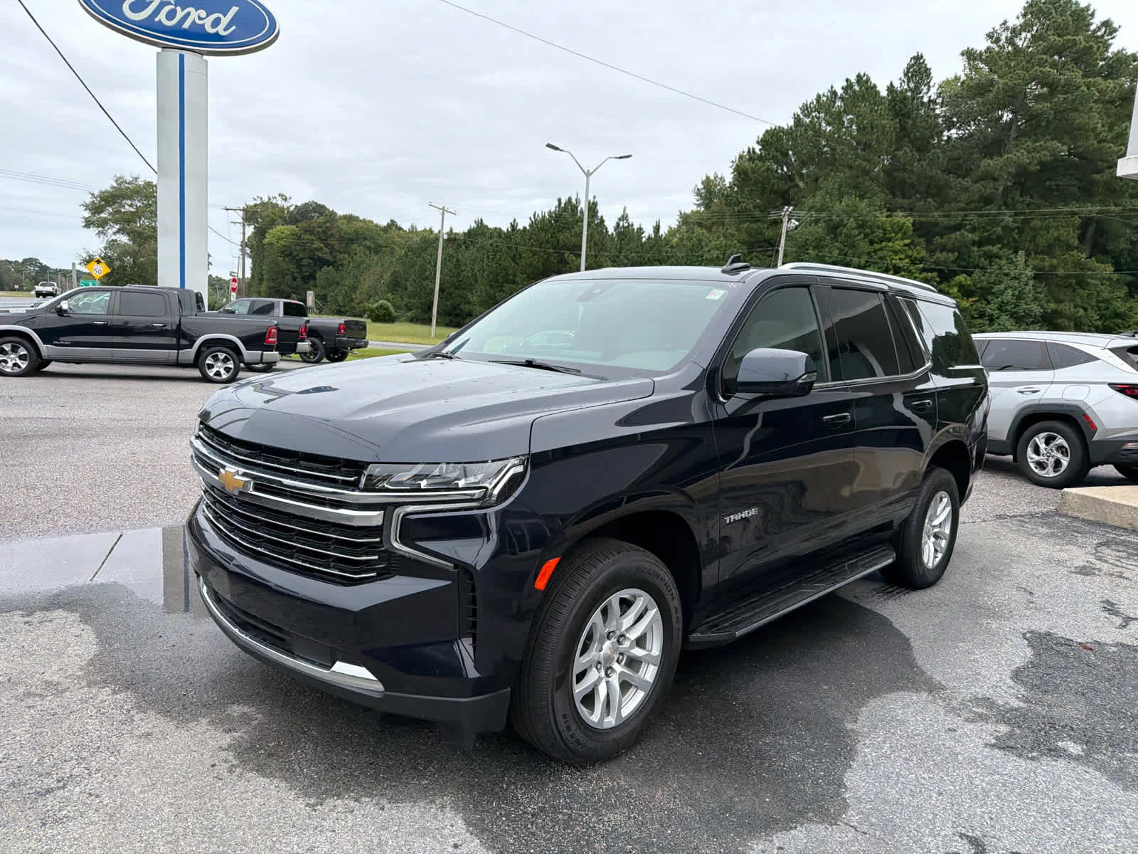 Used 2022 Midnight Blue Metallic Chevrolet LT image 3