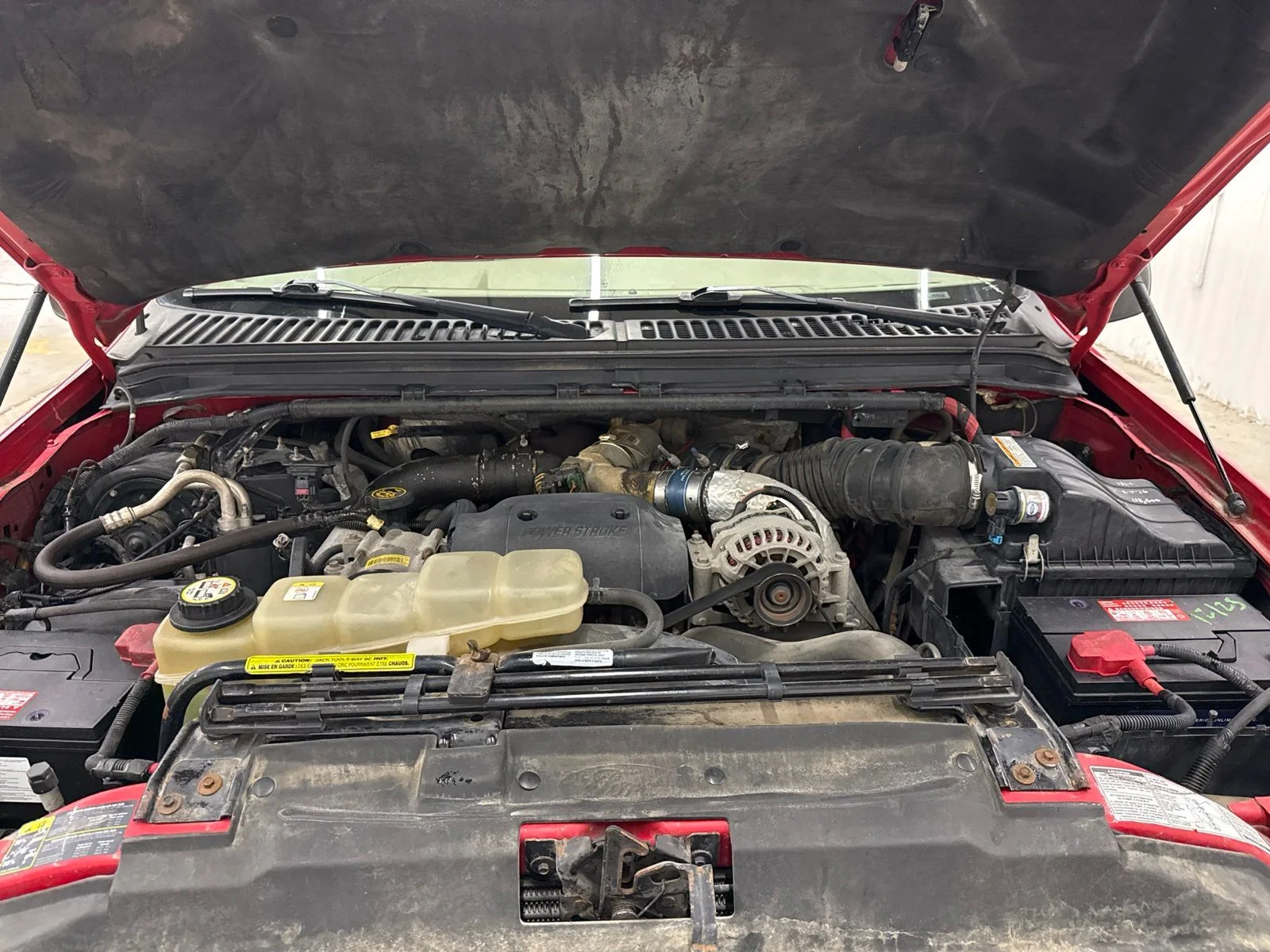 Used 2003 Red Ford XL image 24