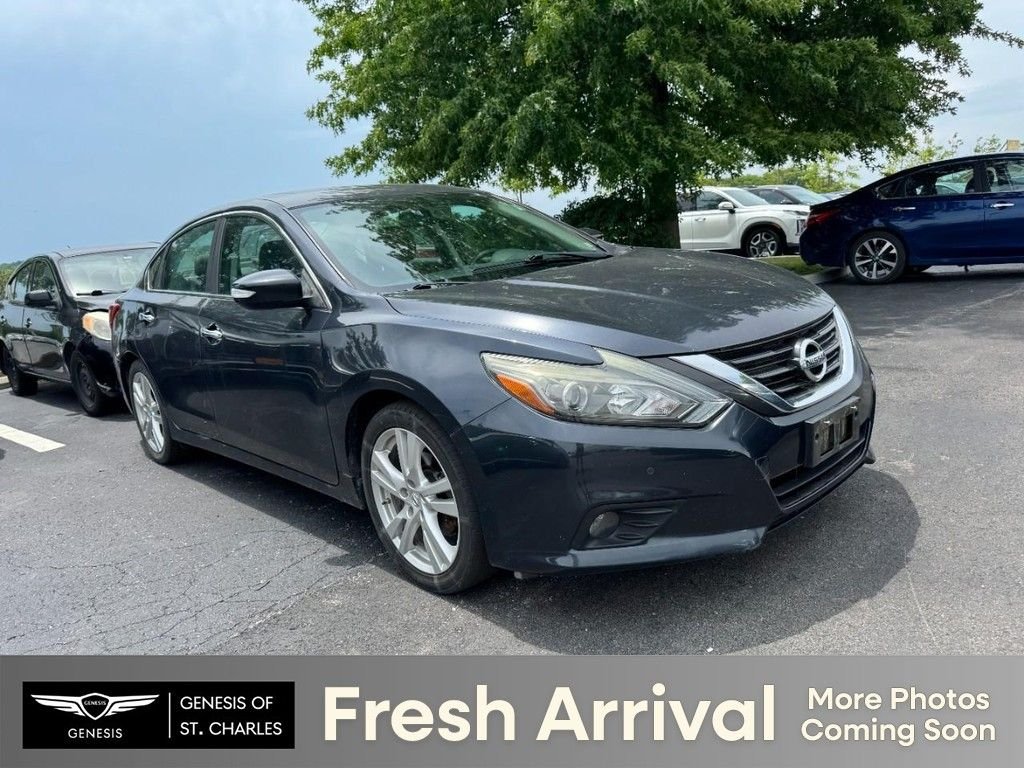 2016 Nissan Altima 3.5 SL's photo