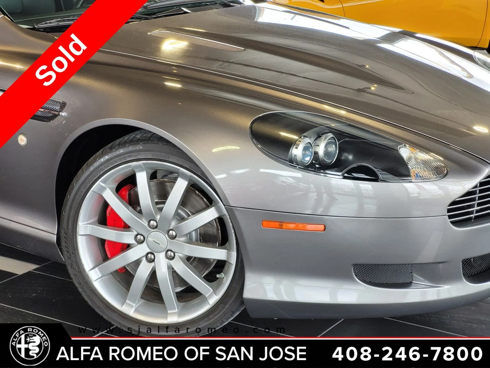 Used 2005 White Aston Martin Base image 5