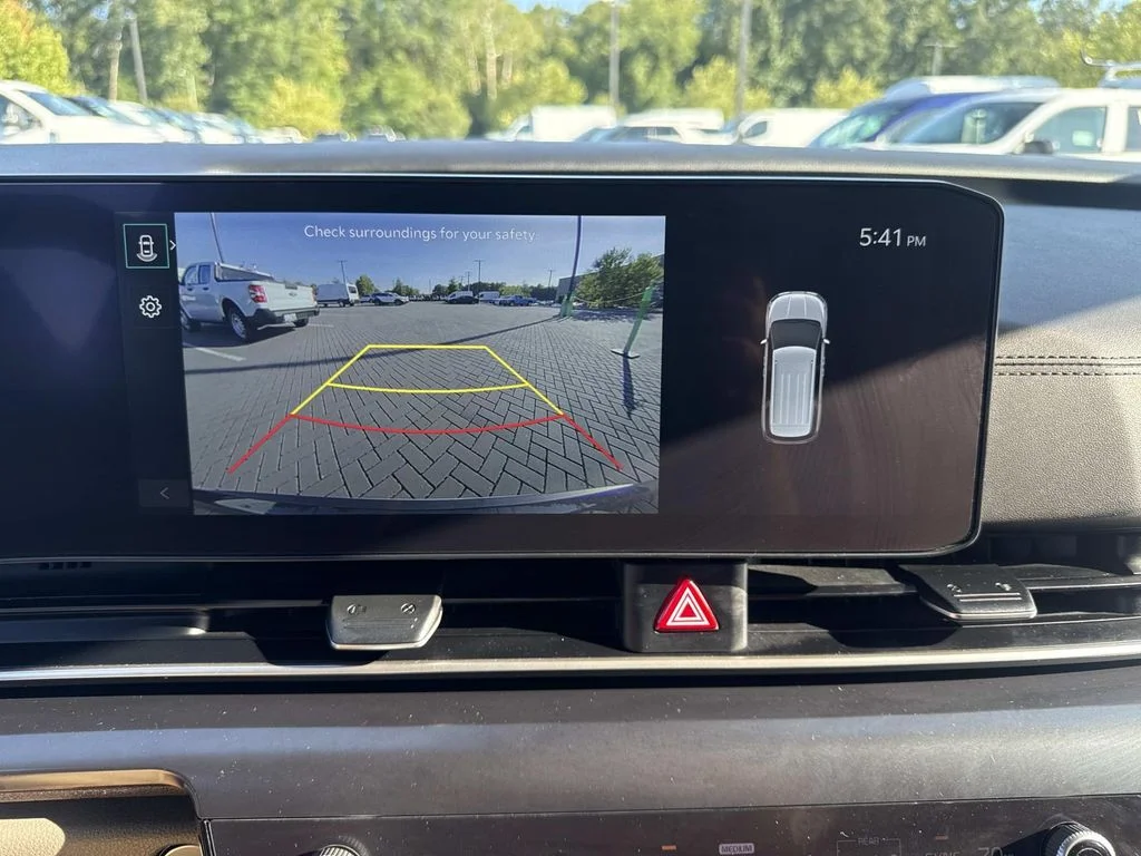 Used 2025 Gray Kia LXS image 20