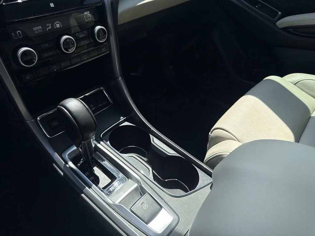 Used 2019 Blue Subaru Limited image 21