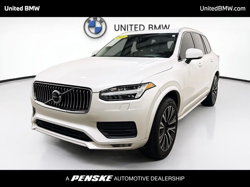 2021 Volvo XC90 T5 Momentum FWD's photo