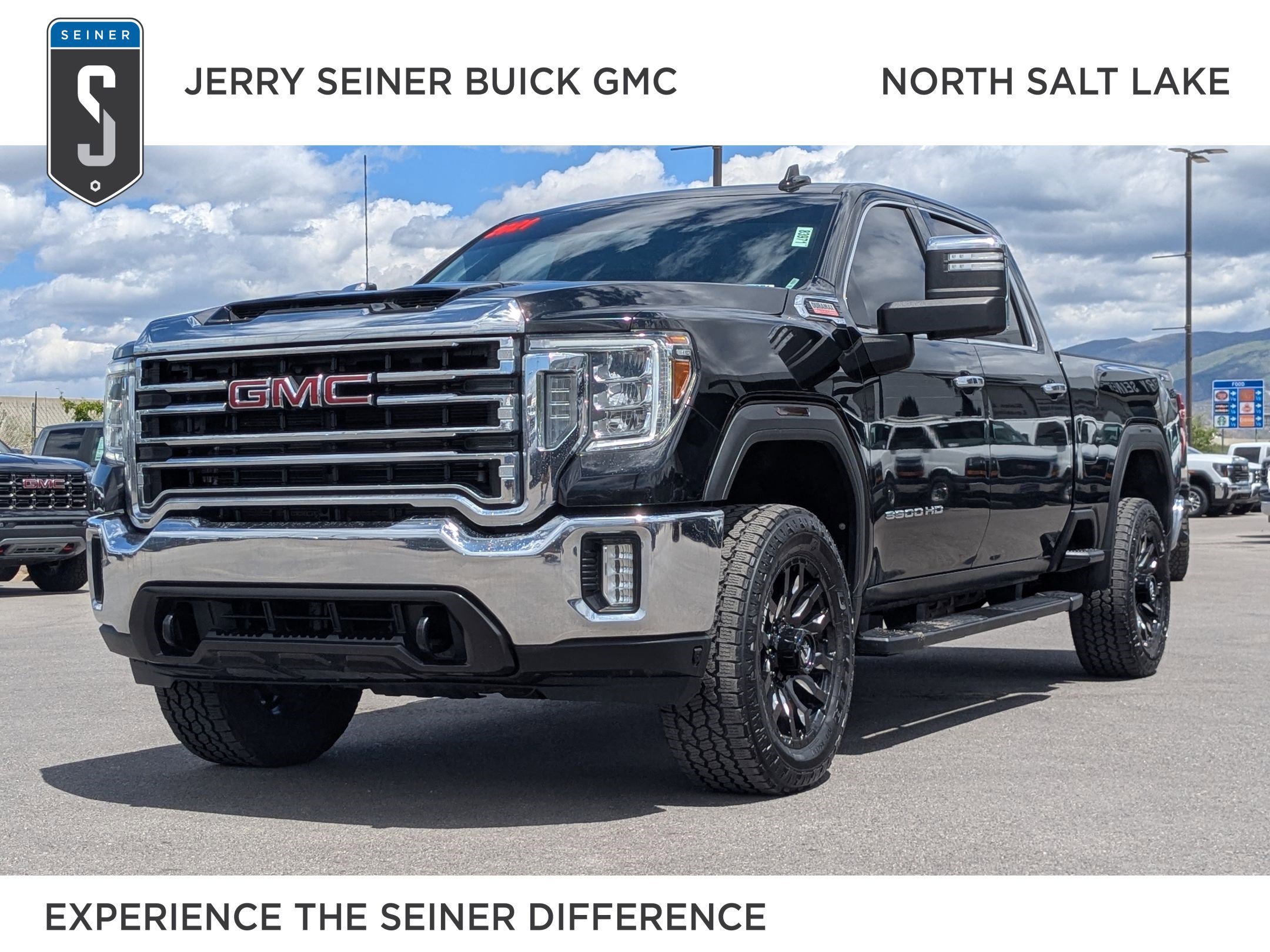 2021 GMC Sierra 4WD Crew Cab Standard Box SLT's photo