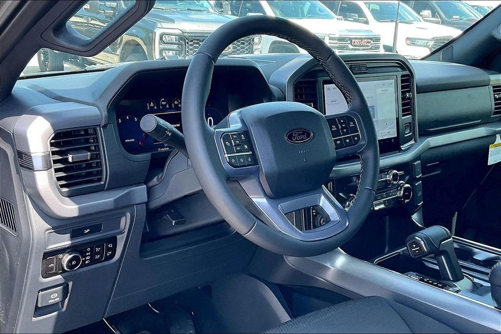 New 2026 Ford F-150 XLT 4D SuperCrew