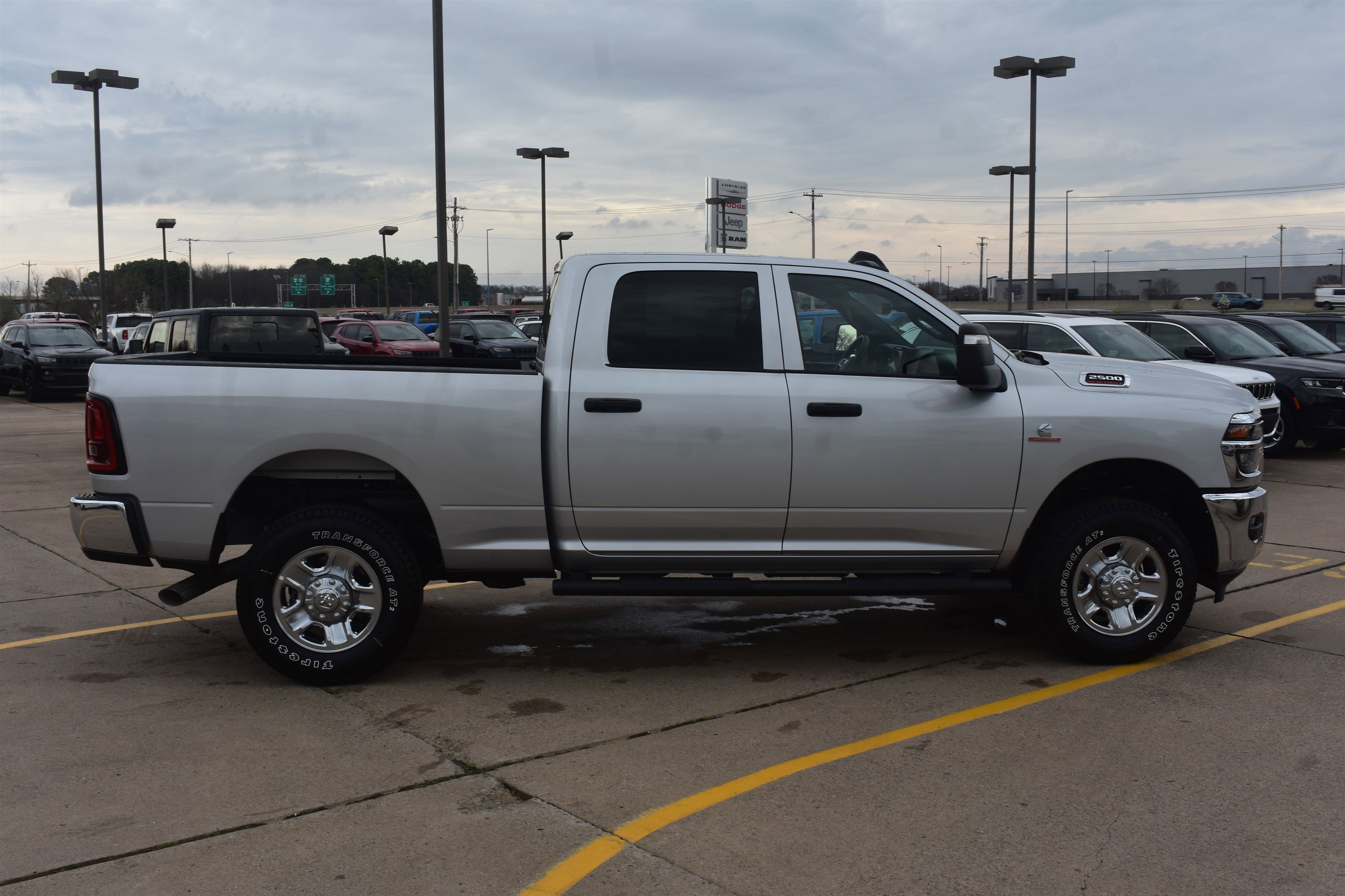 New 2026 Silver-Zynith Exterior Paint RAM Tradesman image 4