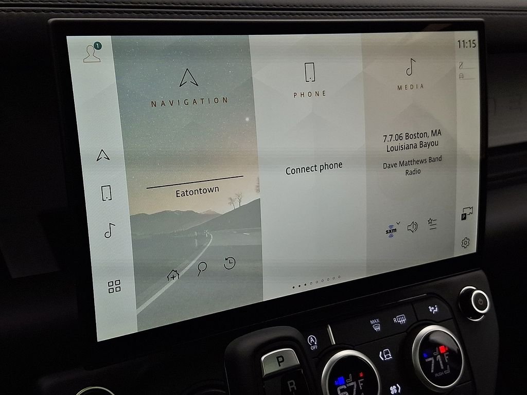 New 2026 Fuji White Land Rover X-Dynamic SE image 17