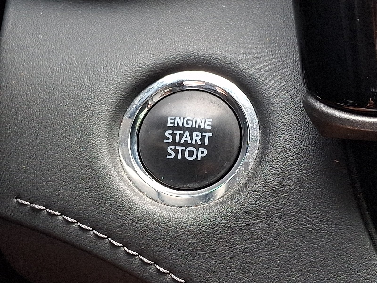 Used 2023 Wind Chill Pearl - 089 Toyota XLE image 24