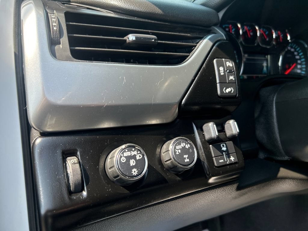 2020 Chevrolet Suburban Premier - Photo 42