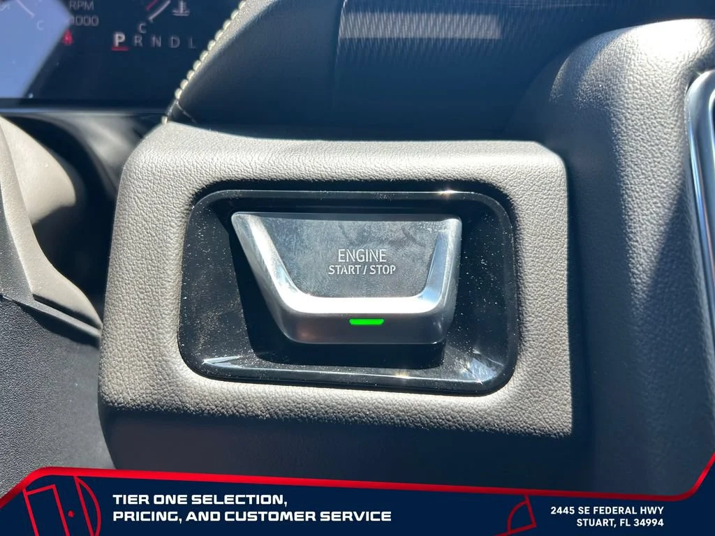 New 2026 Onyx Black GMC Elevation image 29