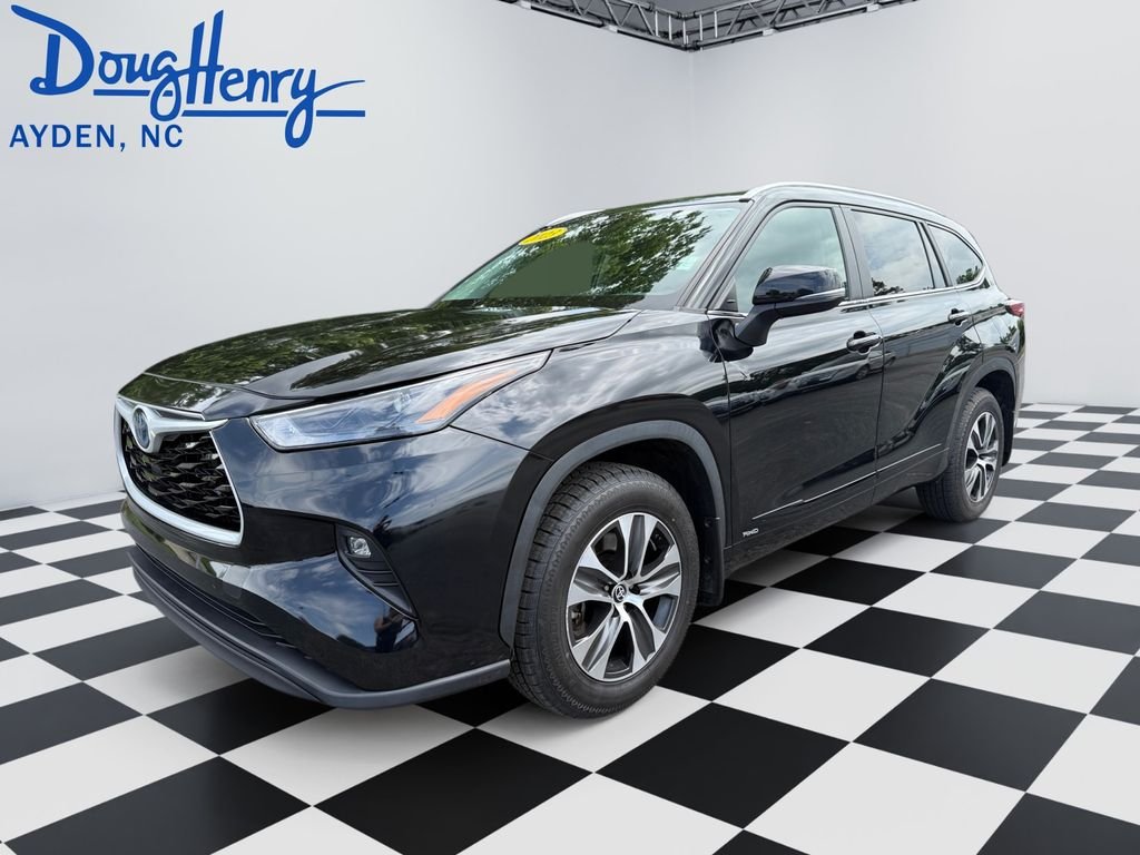 Used 2023 Black Toyota XLE image 1