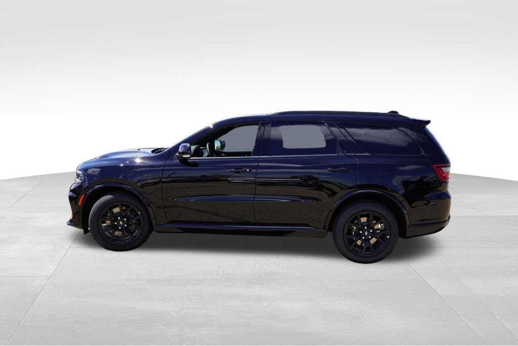 New 2026 Diamond Black Clear-Coat Exterior Paint Dodge GT Premium HEMI V8 image 6