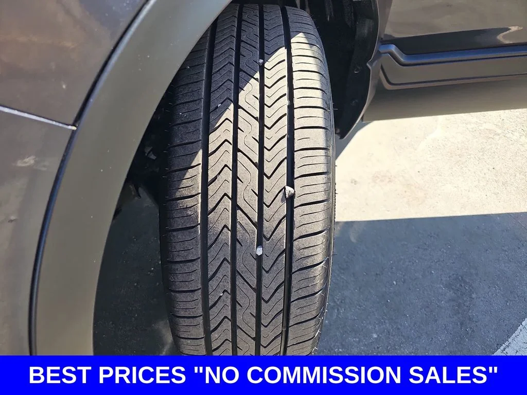 Used 2018 Black Honda EX image 33